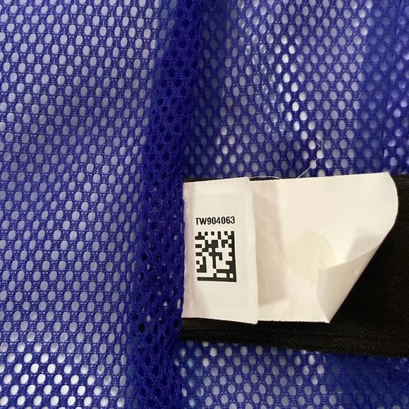 The North Face Rain Jacket Raincoat size XL - Picture 9 of 16